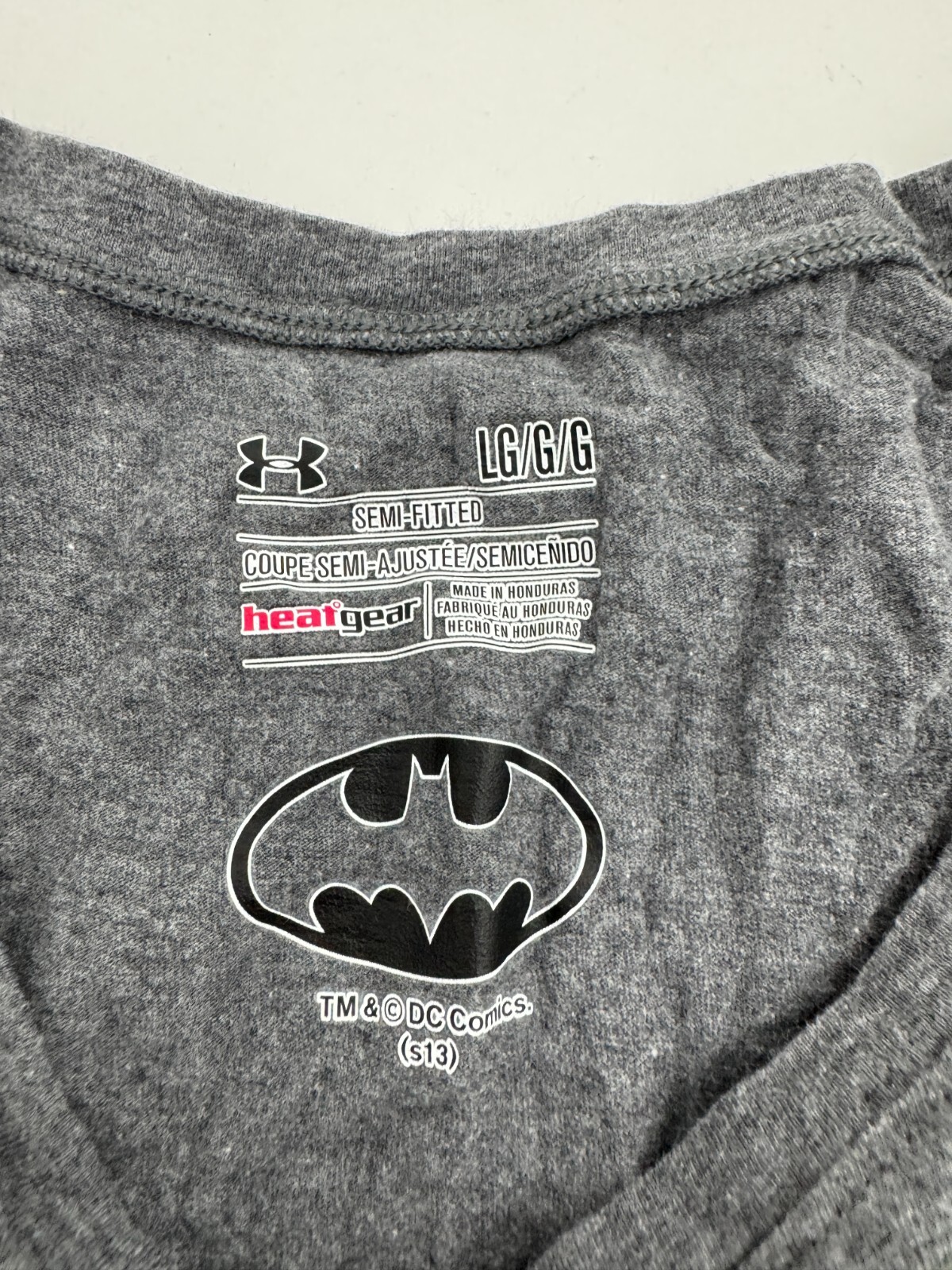 Under Armour Grey Batman Graphic Semi Fitted Short Sleeve Tee Mens Size L