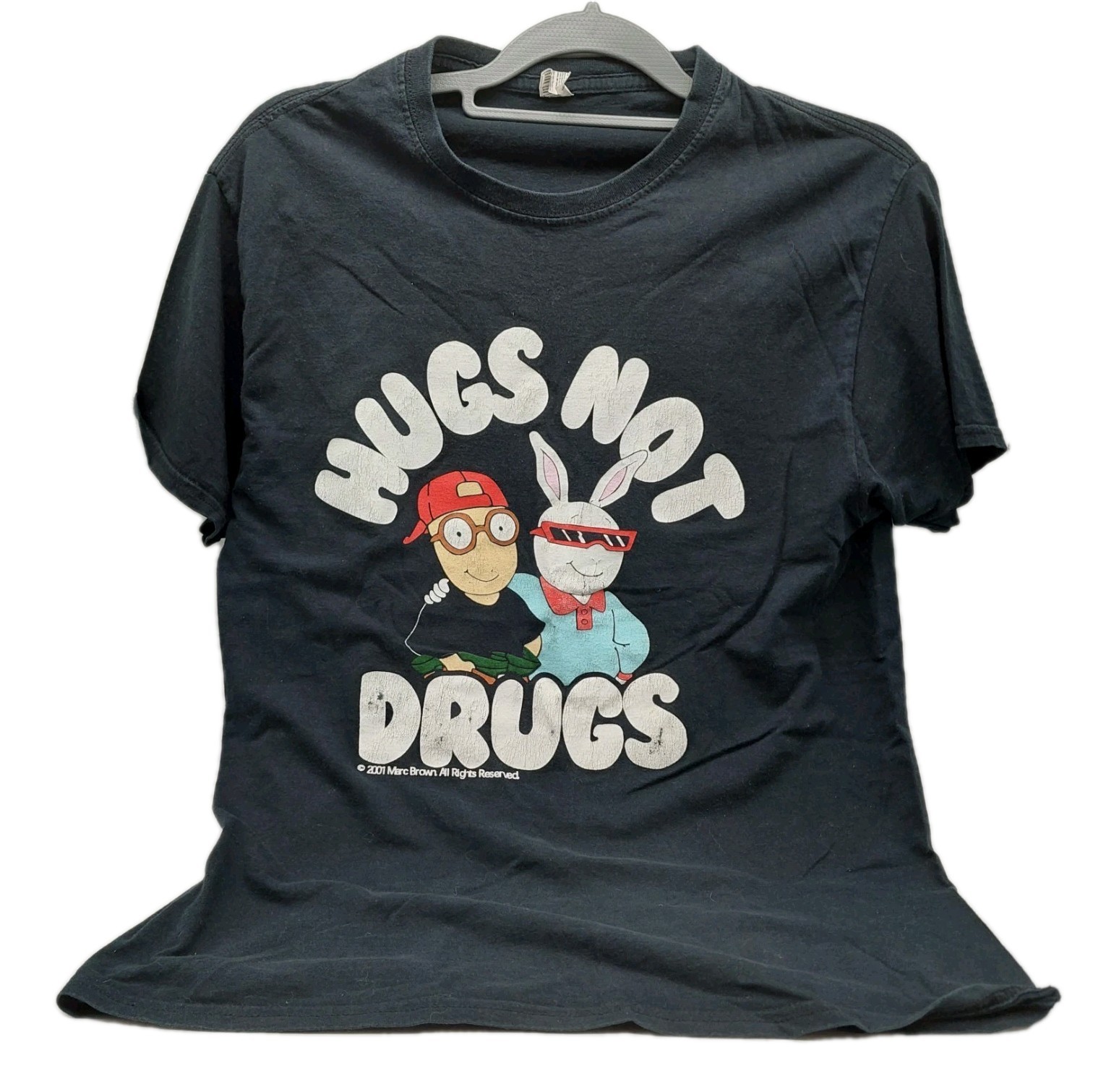Arthur & Buster Hugs Not Drugs Graphic T-shirt Size medium 2001 Y2K Black READ