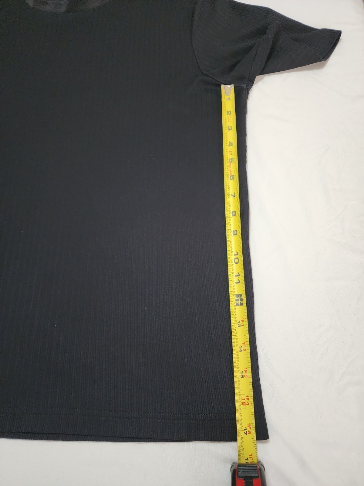 Croft & Barrow Easy Care All Black Fitted Crew Ribbed T-Shirt Men’s Large Y2K