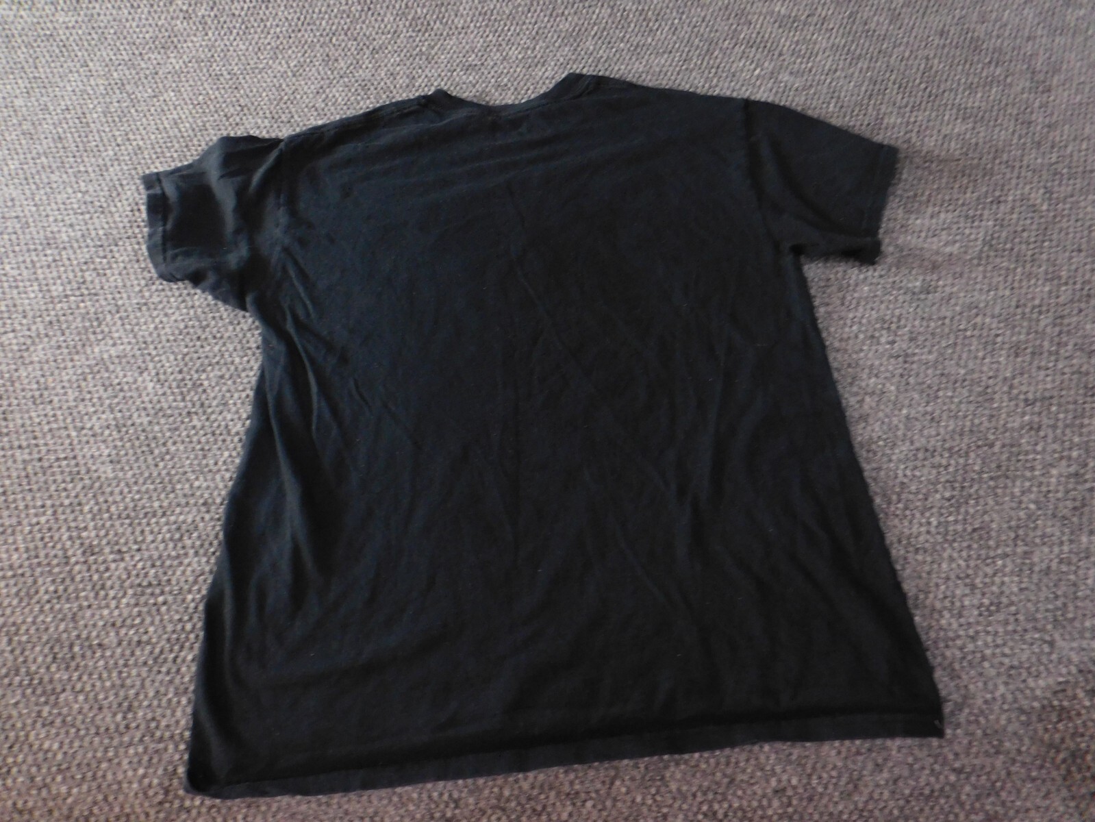 Hunter Hunter Mens Shirt Medium black anime graphic