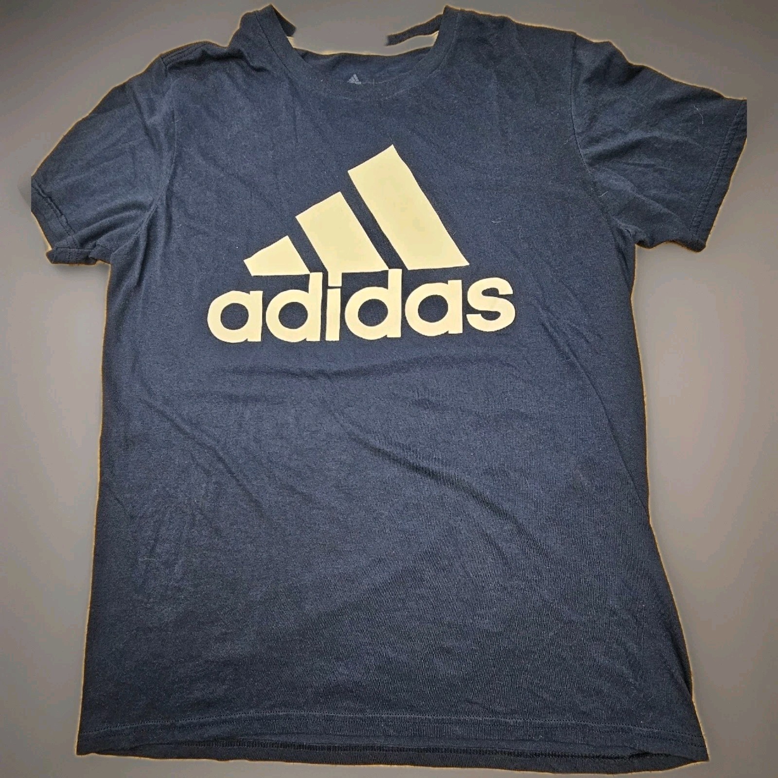 Adidas The Go To Performance Tee Mens Size Medium T-Shirt Black With White Logo