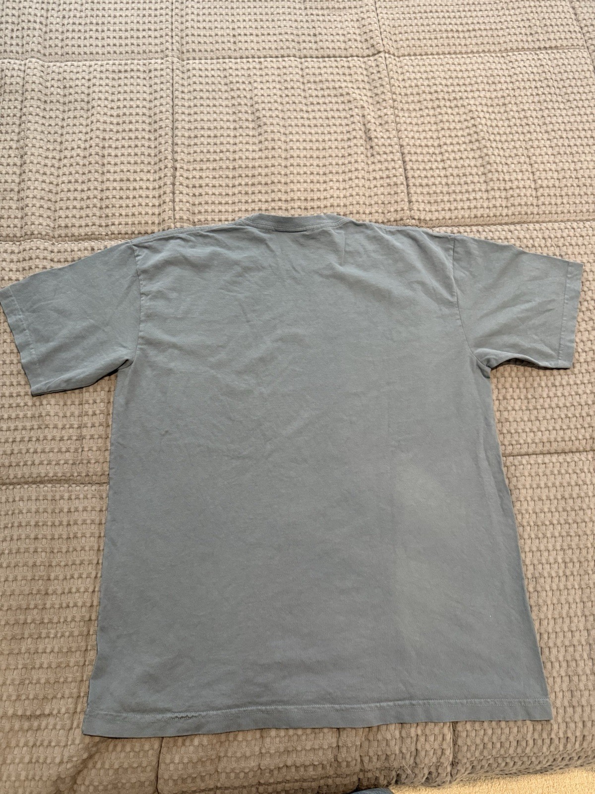UNKNWN T-Shirt (LeBron James Brand) – Men’s Size L