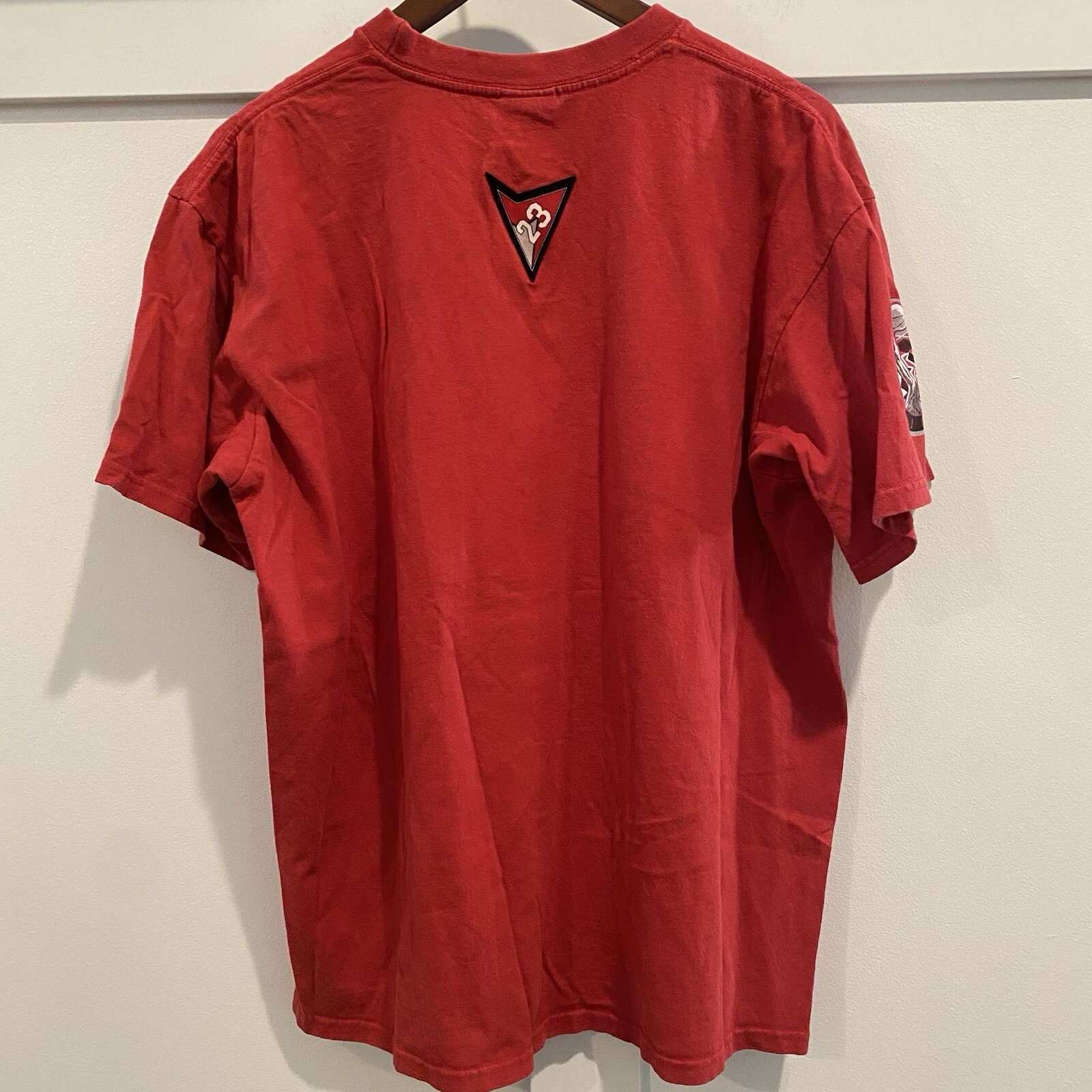 Y2K Air Jordan T-Shirt Men M Jumpman Logo Red Short Sleeve Velvet #23 Honduras