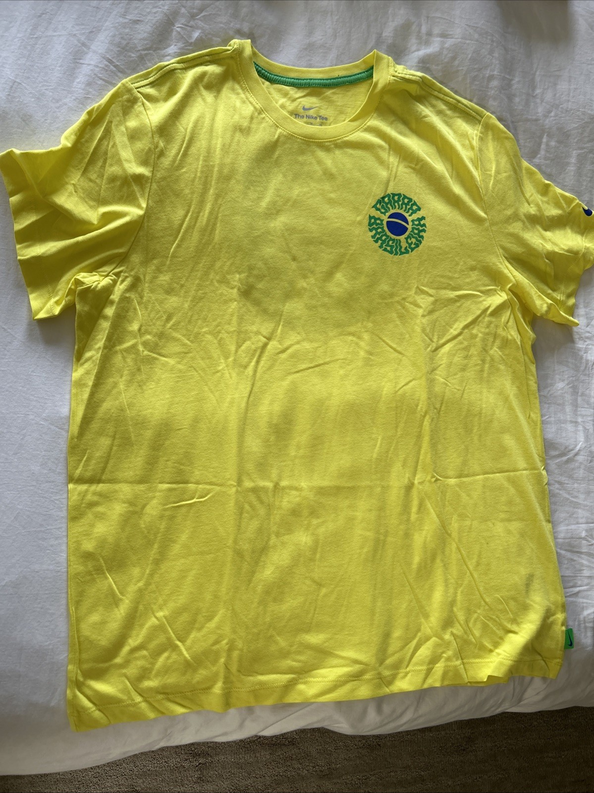 Nike Garra Brasileira Brazil Soccer T-Shirt Mens XL Yellow DH7662-740 World Cup