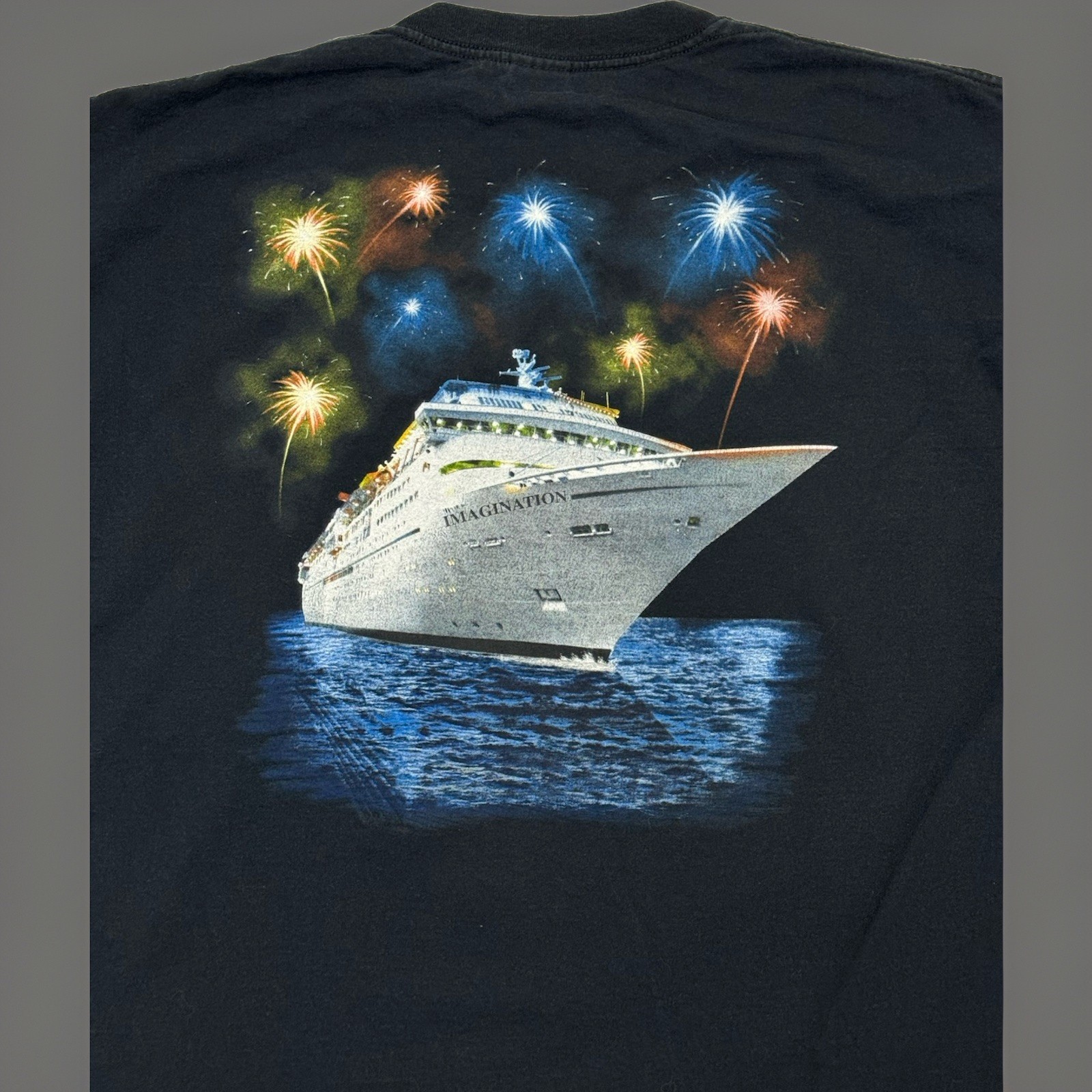 Carnival Cruise Line Graphic T-Shirt Men’s 2XL Black Heavyweight Cotton