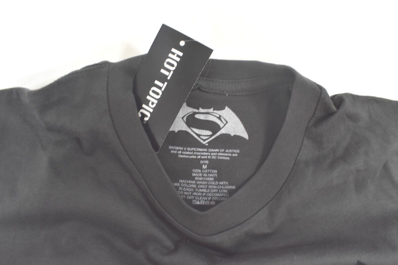 DC Comics Mens Batman vs Superman Dawn of Justice Bat Logo Shirt NWT S, M, L, XL
