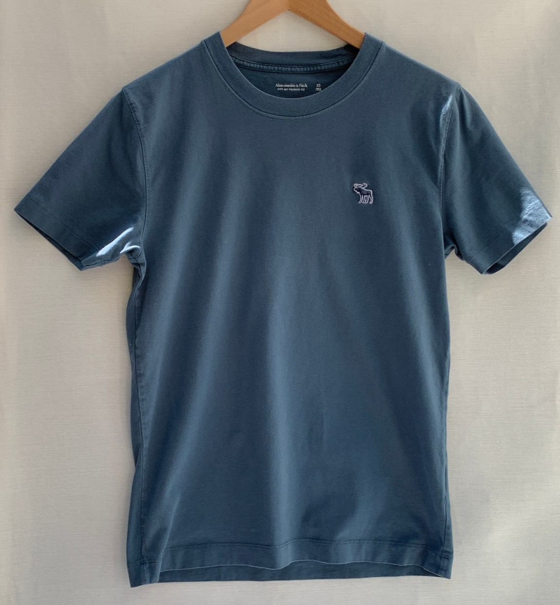 Abercrombie & Fitch Mens XS Soft A&F Polished Tee Blue Embroidered Moose Logo