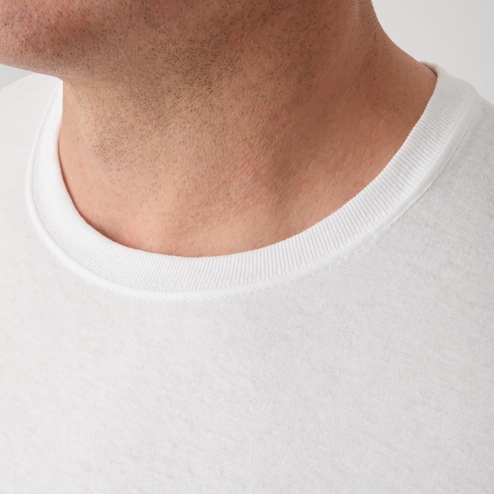 Hanes Men’s Cotton Moisture-wicking Crew Tee Undershirts Multi Medium