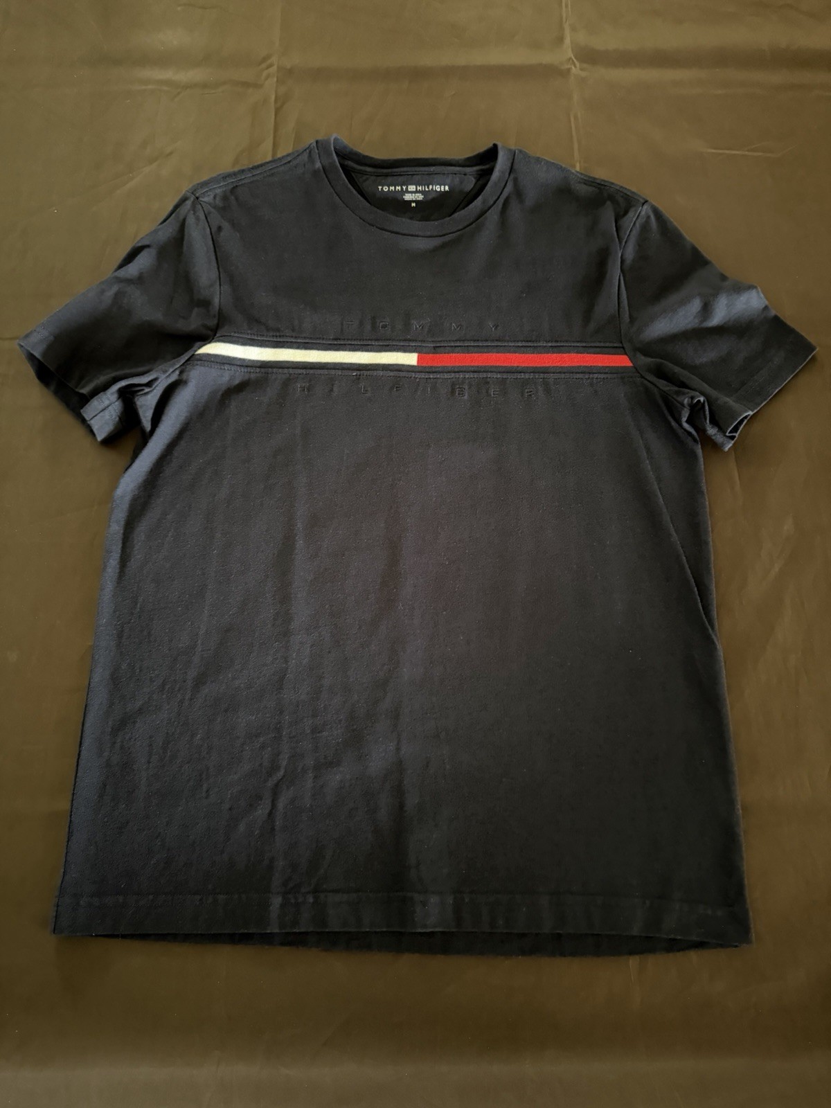 Tommy Hilfiger Men’s Size Medium Short Sleeve T-Shirt Dark Navy Blue