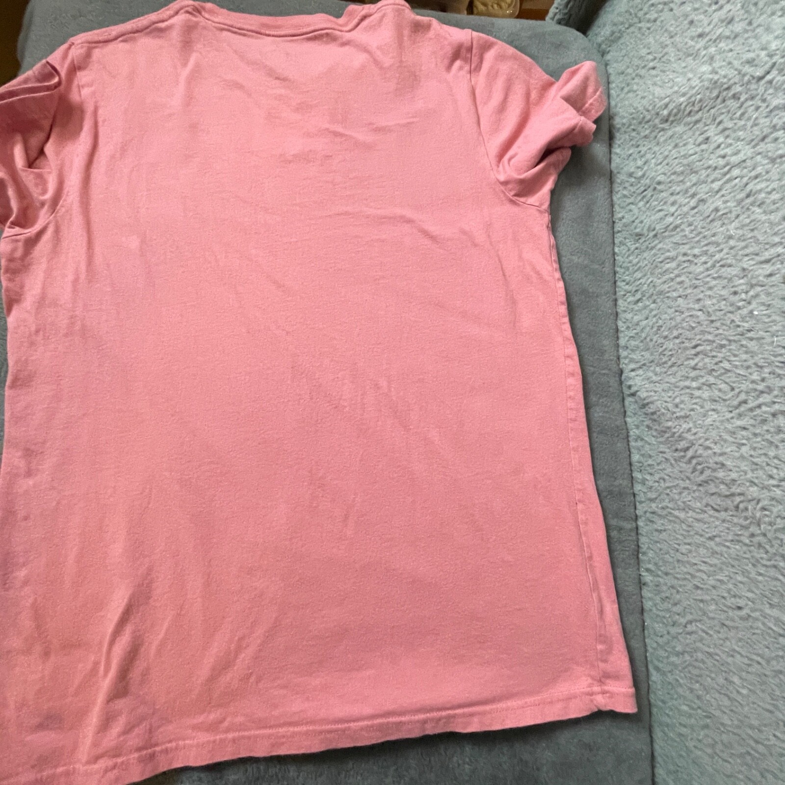Hollister Must Have Collection TShirt Mens M Pink Coral Logo Text Short Sleeves