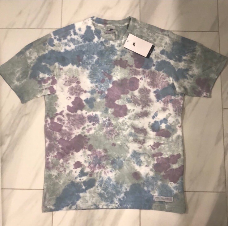 Nike Men’s Tie Dye T-Shirt Green Blue Purple White $55 New