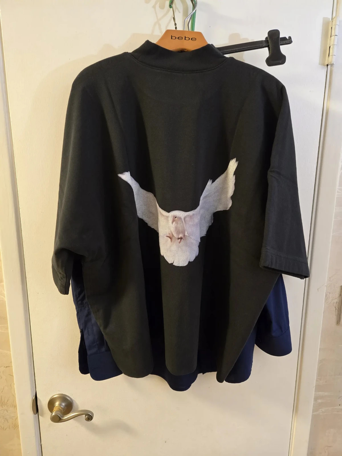BRAND NEW YEEZY GAP 78 CROP DOVE NO SEAM TEE BLACK