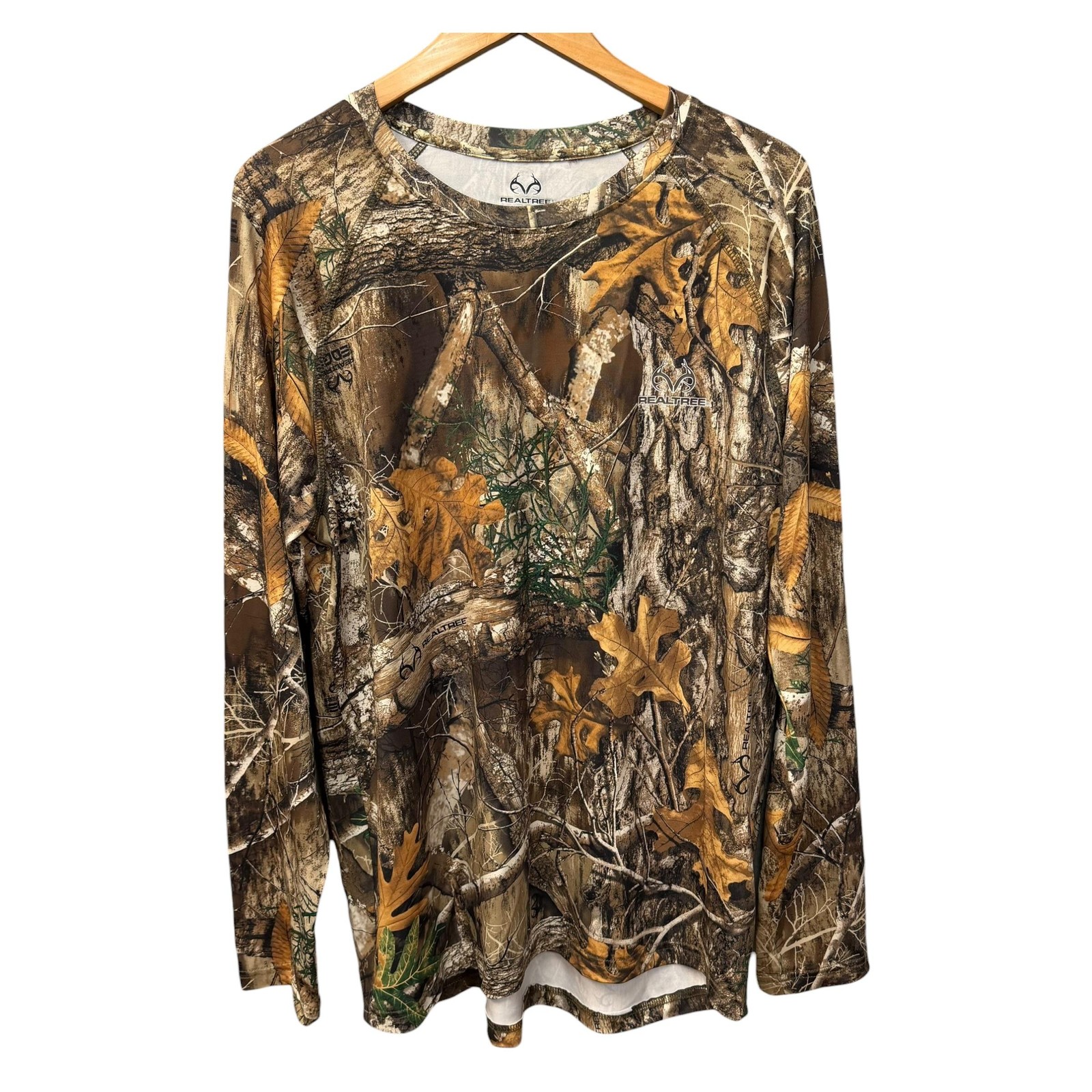 Realtree Shirt Mens L Brown Camo LOT OF 2 Long Sleeve Crewneck Polyester Spandex
