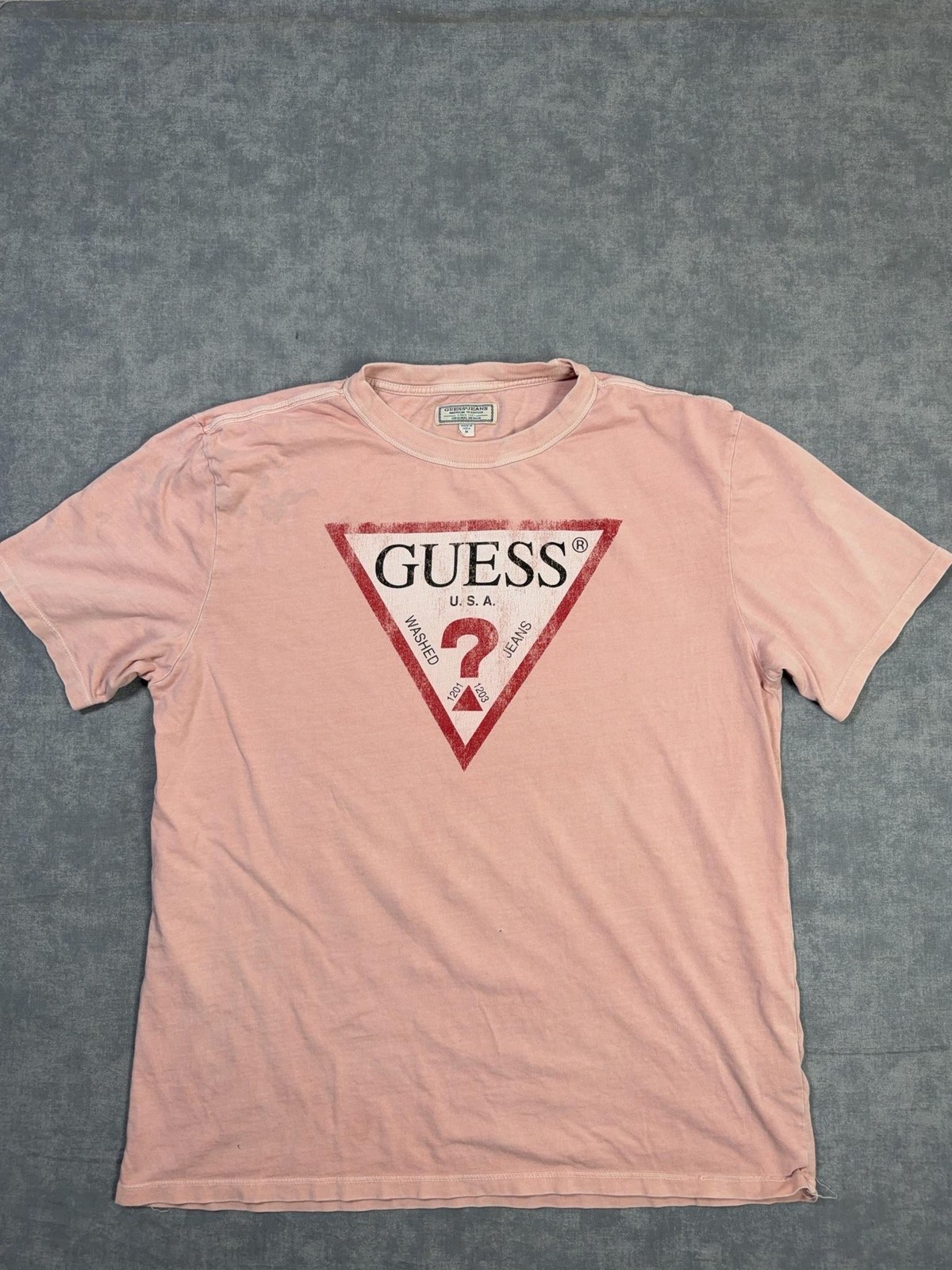 Guess Jeans Shirt Mens M Pink Triangle Logo Graphic Tee Short Sleeve Washed