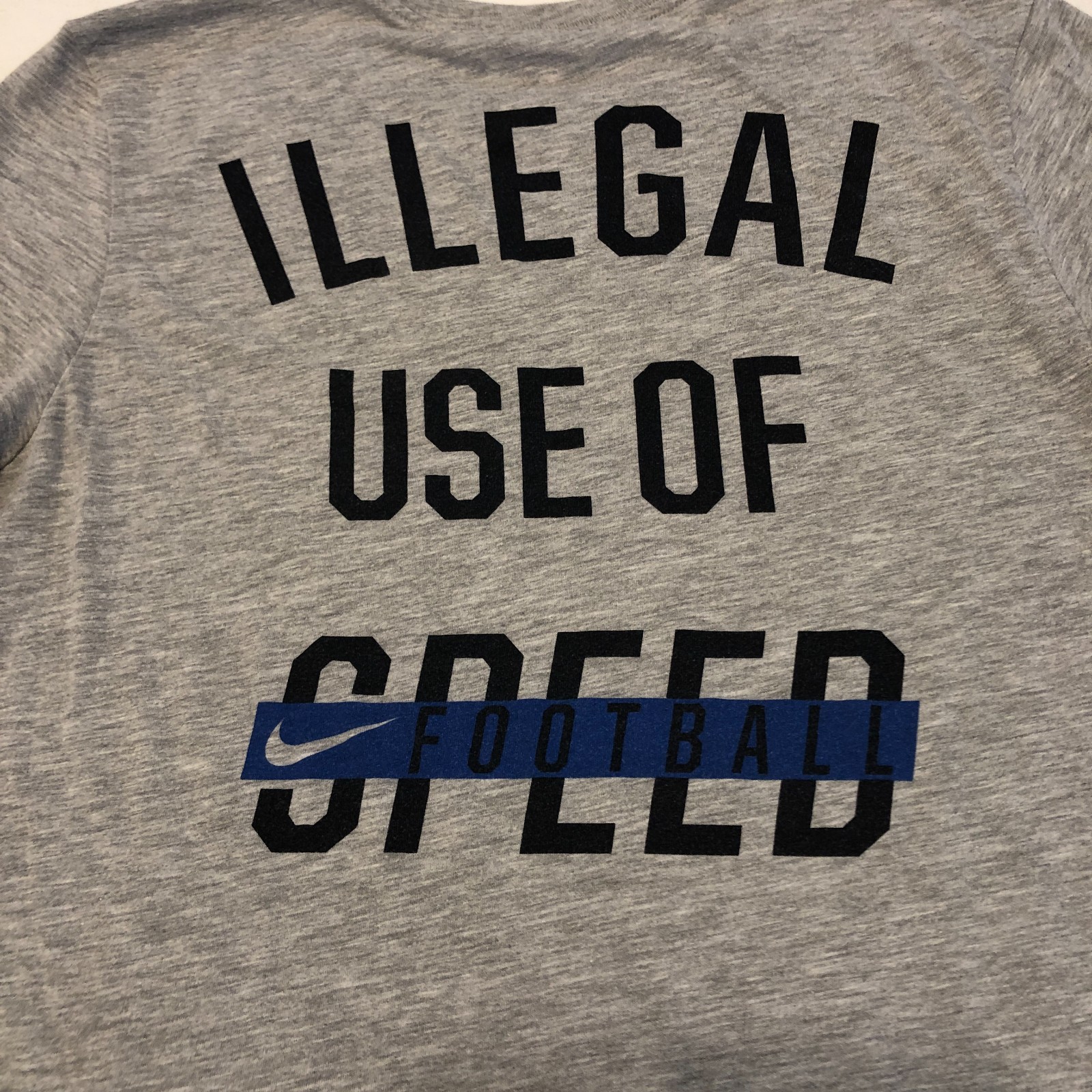 Nike Tee Athletic Heather Gray T-Shirt Sz M 2-Sided Illegal Use of Speed