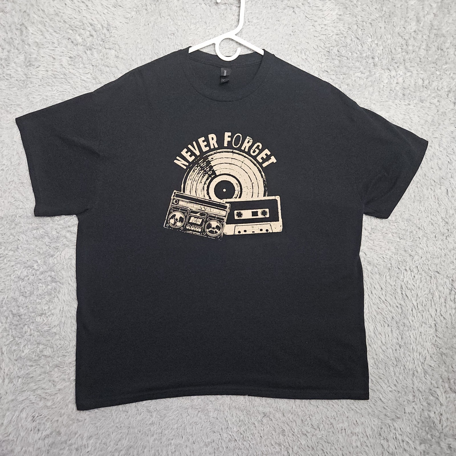 Never Forget T Shirt XL Retro 80s Gen X Boombox Cassette Tape Vinyl Music Funny