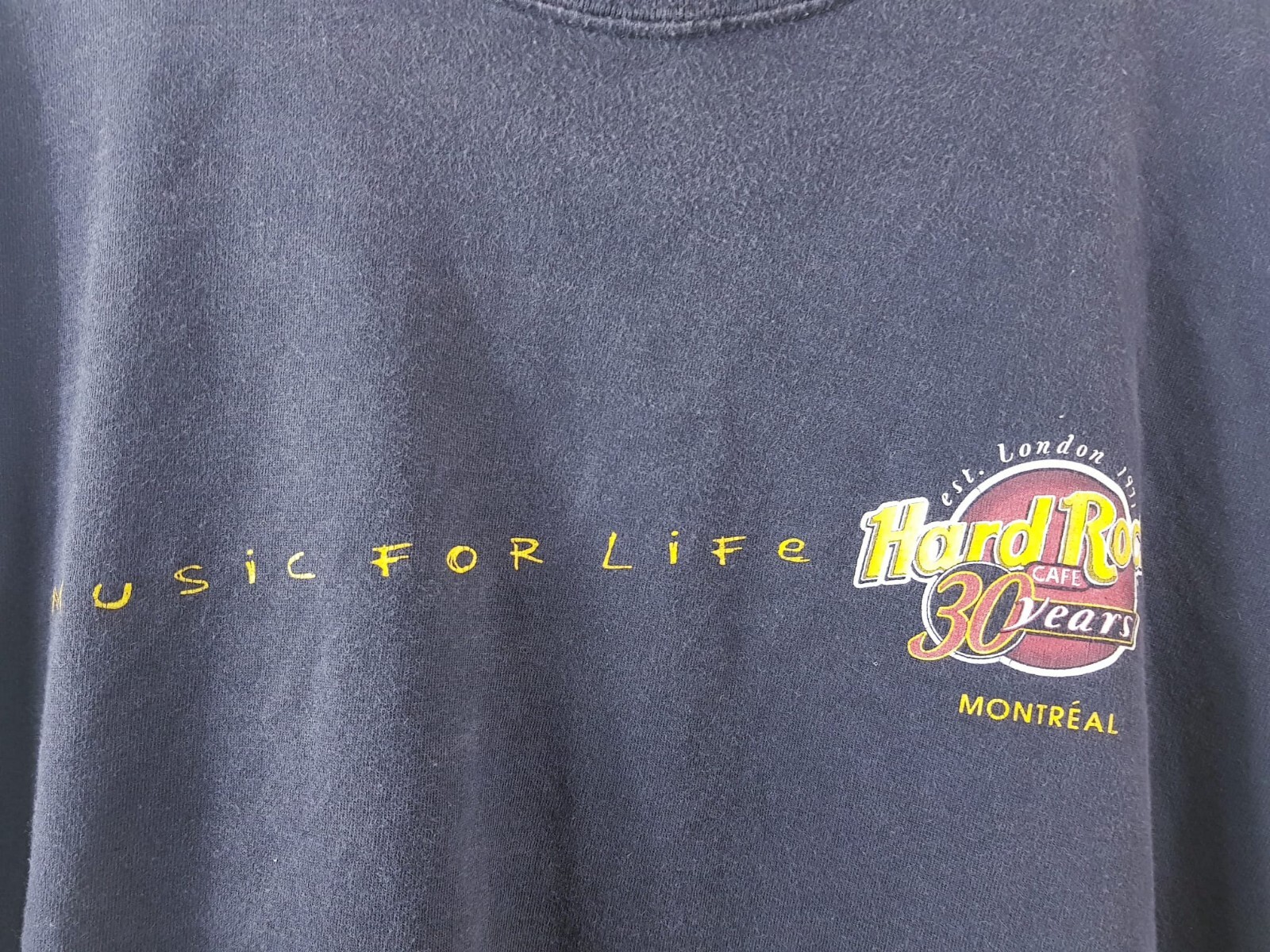 Vintage Hard Rock Cafe 30 days Montreal Tour Graphic Print T-Shirt Mens 2XL