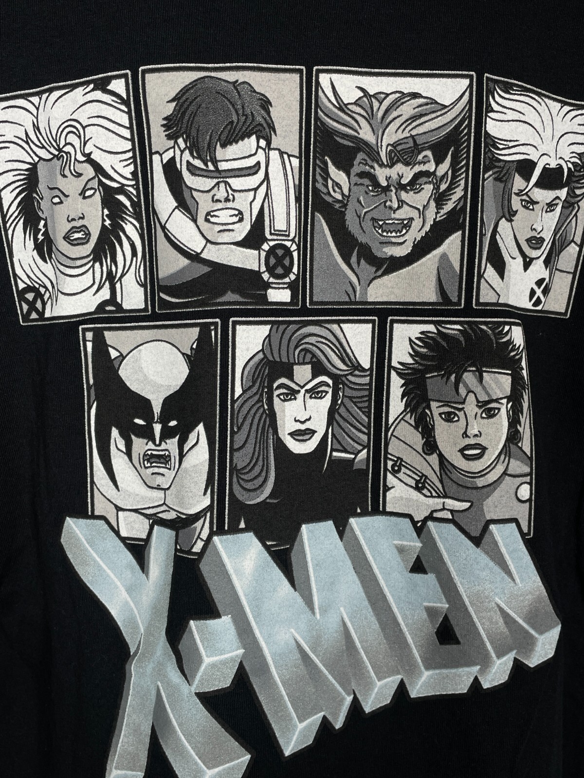X-Men Cartoon 90’s Style Black T-Shirt Wolverine Storm Cyclops Beast Men’s XL