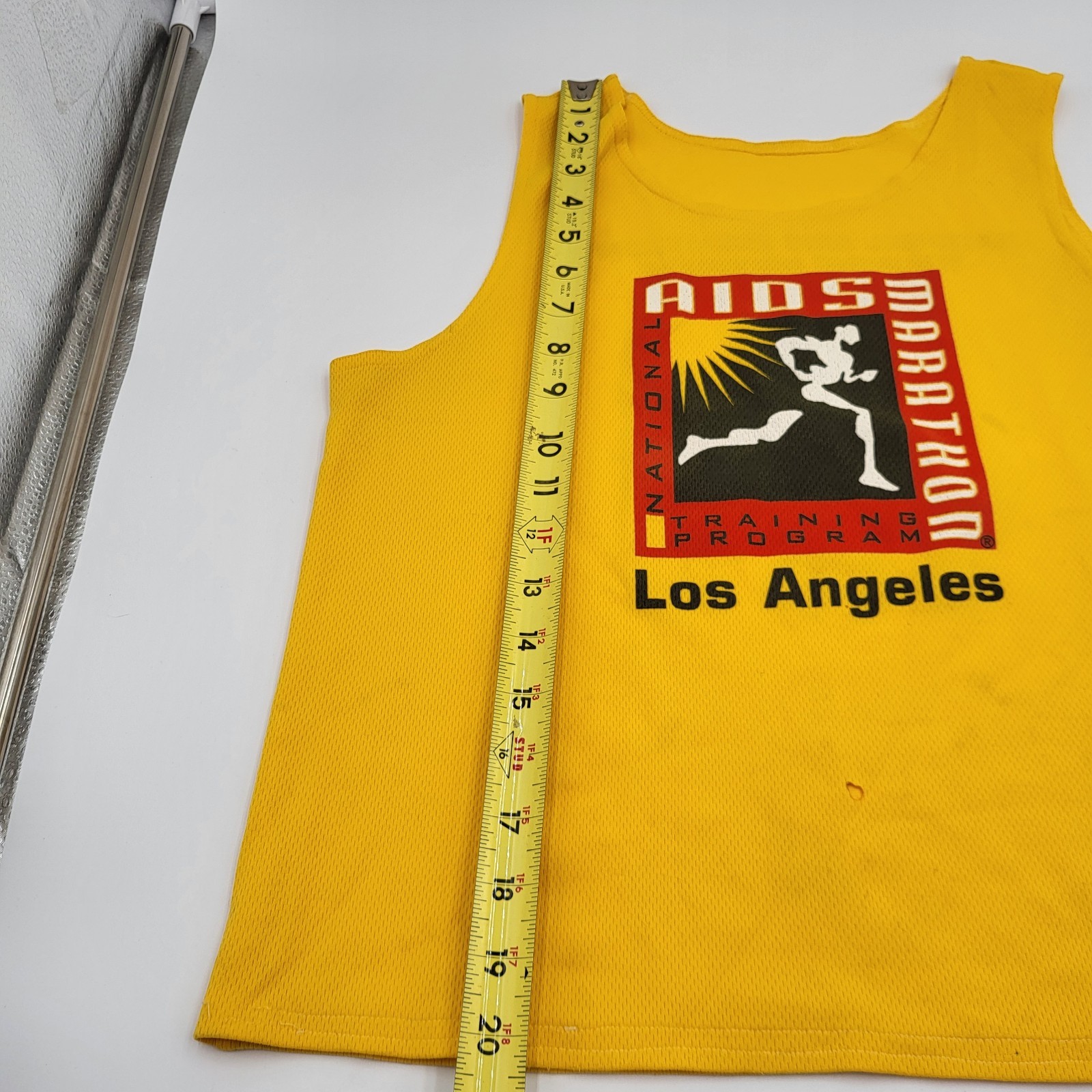 Vintage 2001 Honolulu Marathon Aids Training Program Sleeveless Top Sze M
