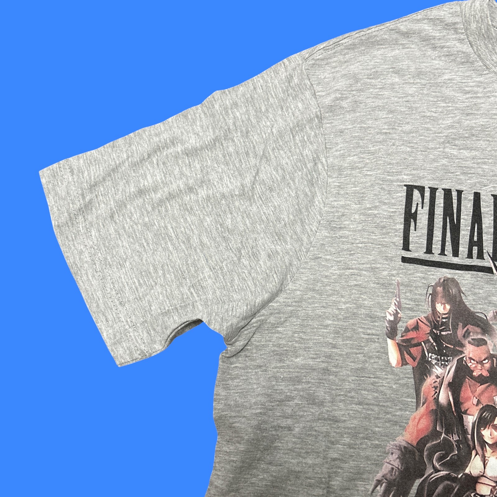 Final Fantasy VII Shirt Gray Medium Video Game Promo Graphic T-Shirt 90s Style