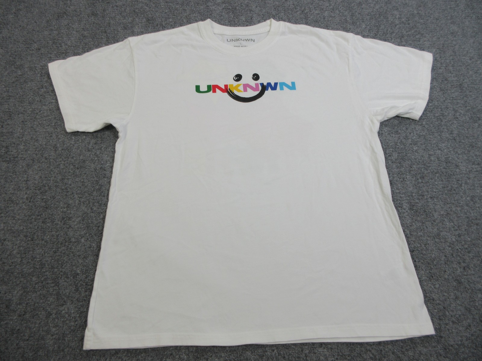 UNKNWN Shirt Mens Large Smiley Graphic Made USA Lebron James The Fight
