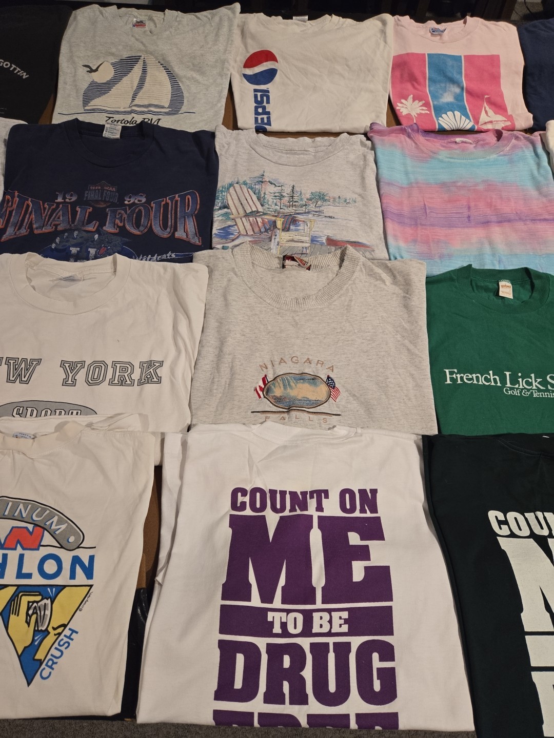 Wholesale Lot of 24 Vintage Mix Short Sleeve T Shirts Single Stitch Mix Sizes