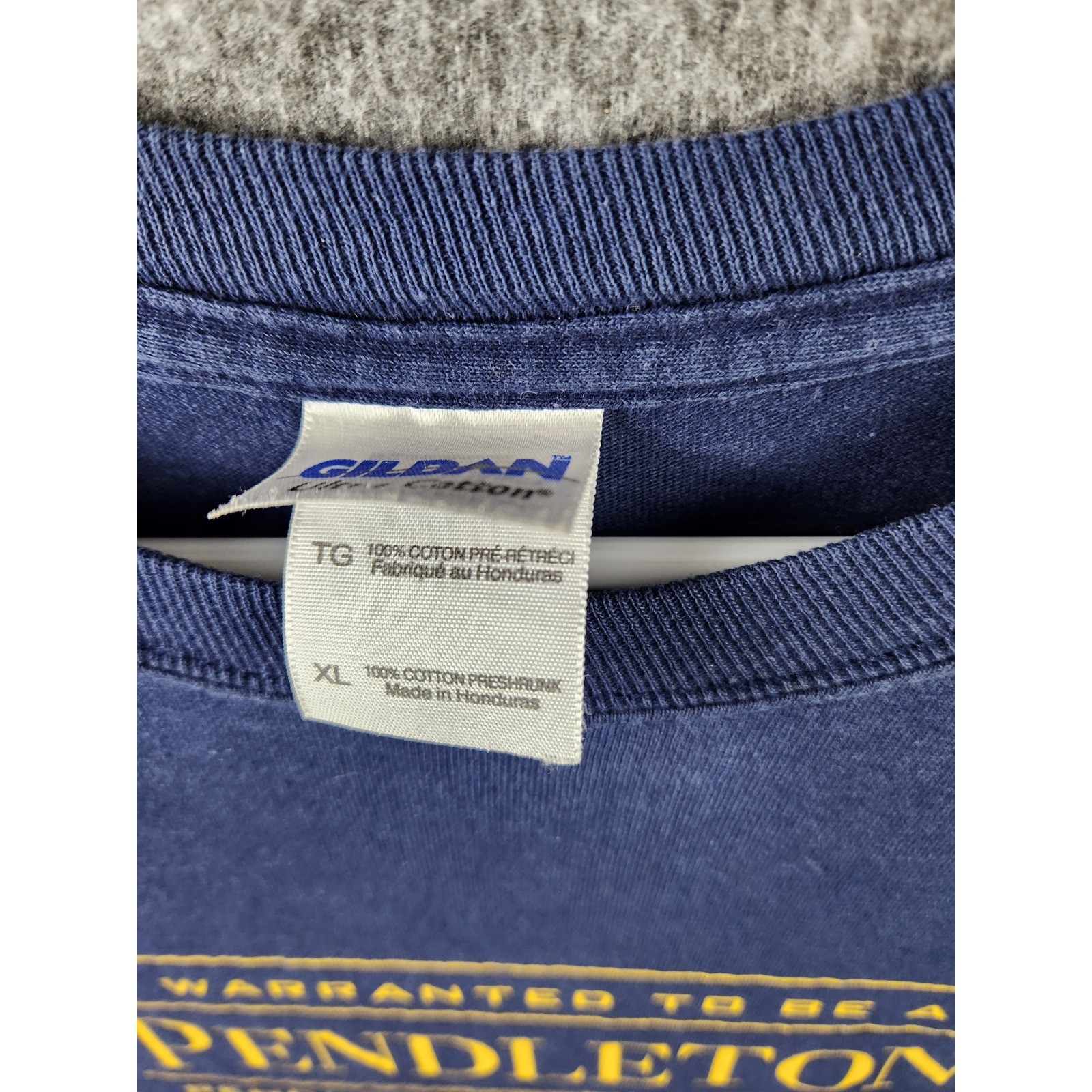 Pendleton Sweatshirt Men’s Large Navy Blue Logo Crewneck Preppy Classic USA