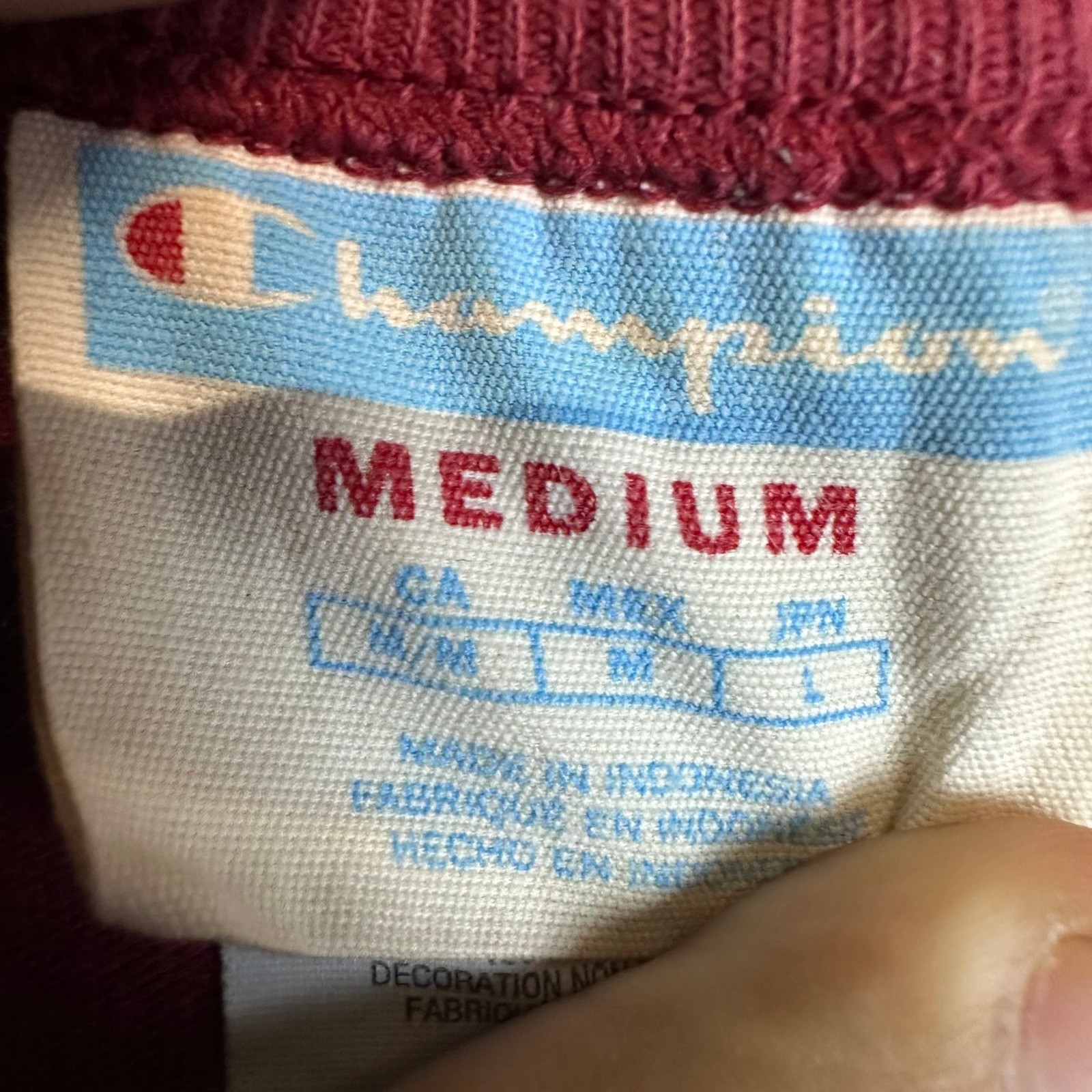 Champion T-Shirt Mens Size Medium Maroon All Over Logo Print Short Sleeve Cotton