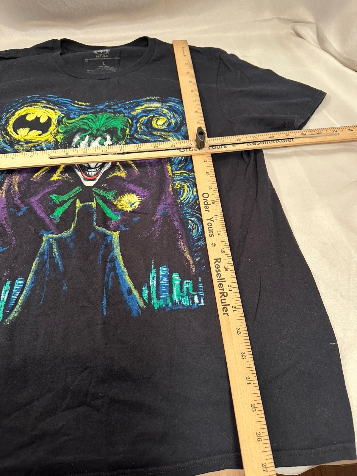 Batman Joker character print T-shirt size L Van Gogh Starry Night Tee Halloween
