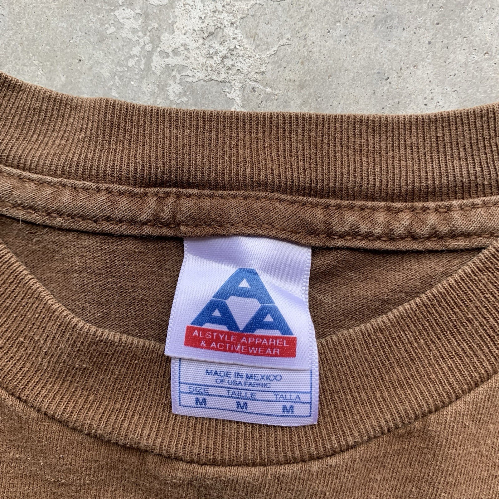 Vintage 90s Y2K Corona Extra Mas Fina Graphic Print T-Shirt Size M Beach Brown