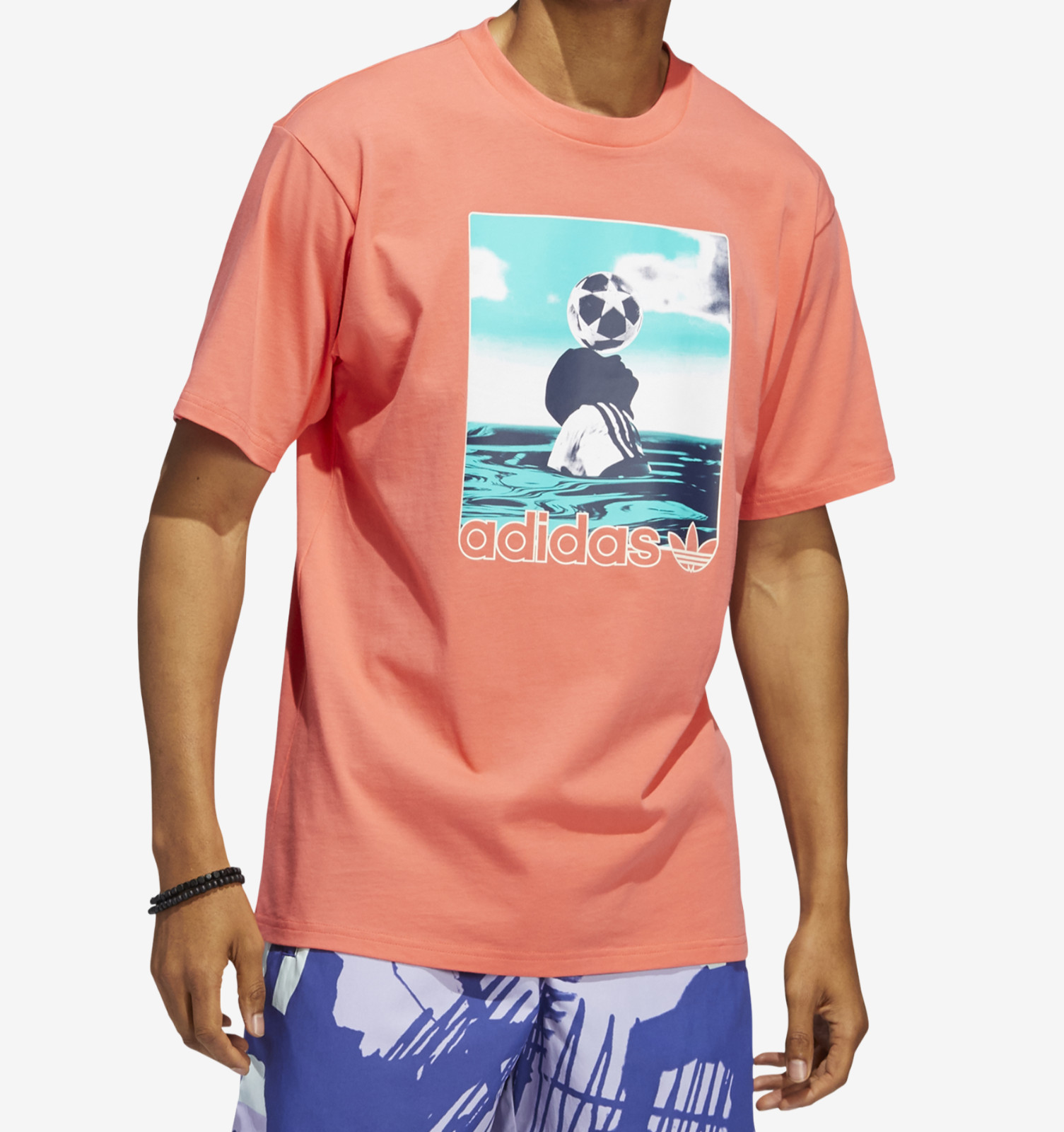 NEW MEN’S ADIDAS ORIGINALS ARCHIVE SOCCER PHOTO SHIRT ~SIZE XL #HC2127