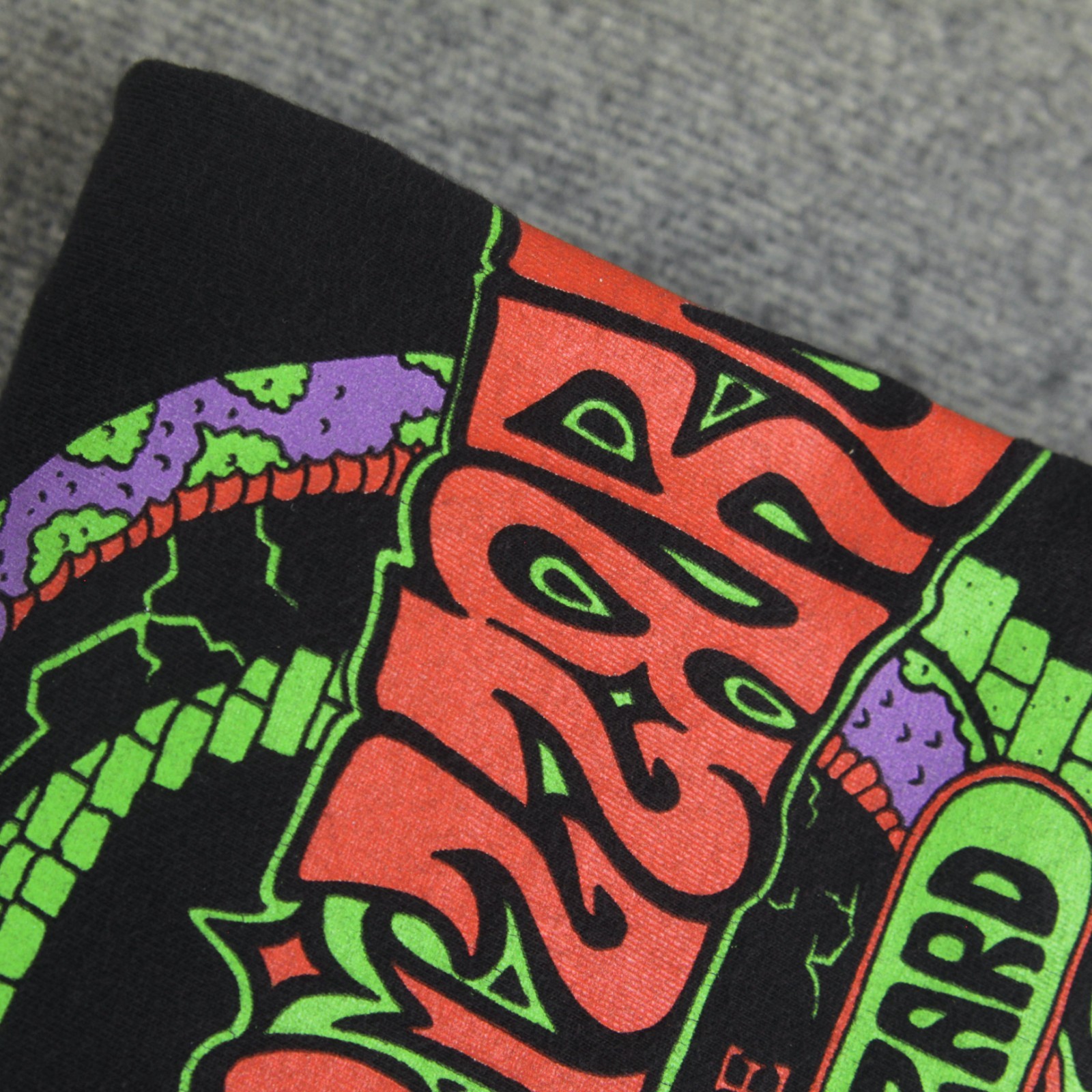 King Gizzard & the Lizard Wizard T Shirt L Snake Mountain Merch Band Concert Tee