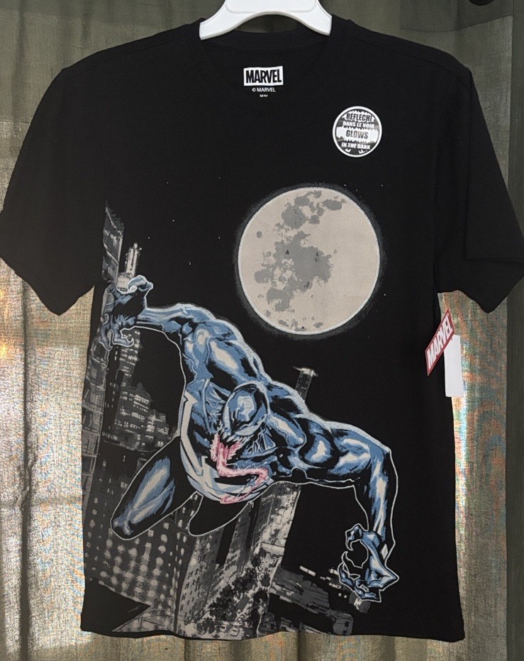 Marvel Venom Graphic Tee Men’s Medium Black Shirt – Glow In The Dark New W/ Tags