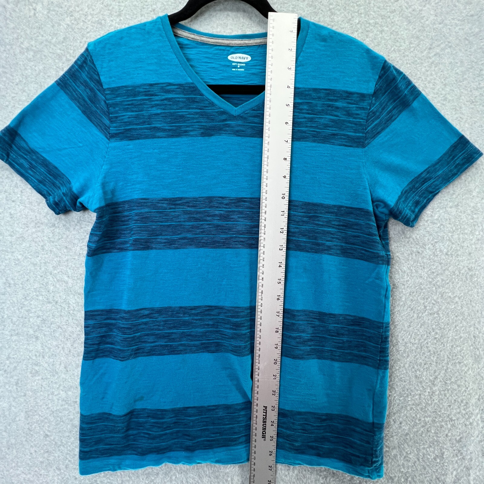 Lot of 6 Forever 21 Men & Old Navy Short Sleeve Shirts Size Medium Blue Red Gray