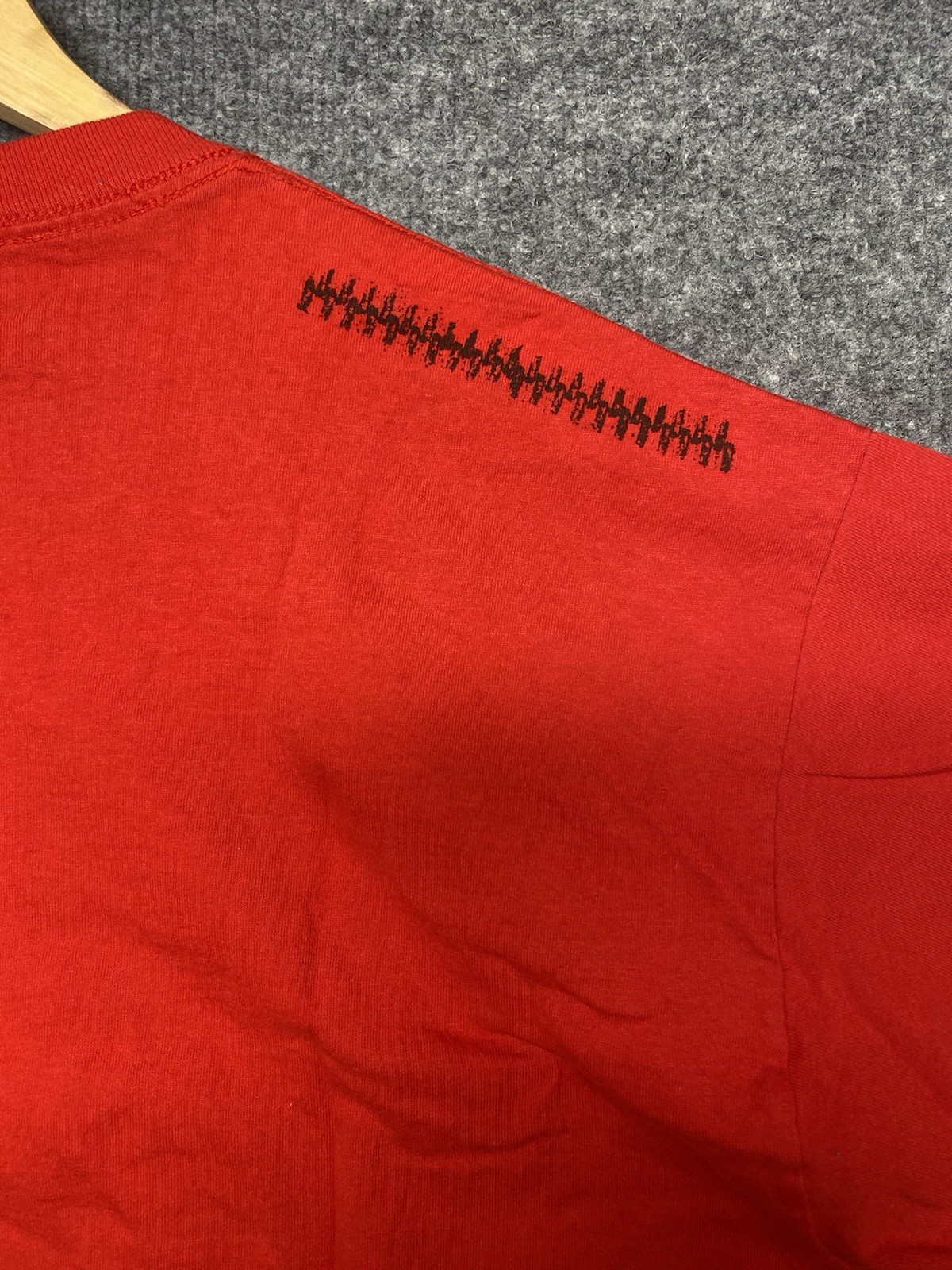 Vans Shirt Mens XL Red Logo Graphic Tee T-Shirt Skateboard Classic No Size Tag.