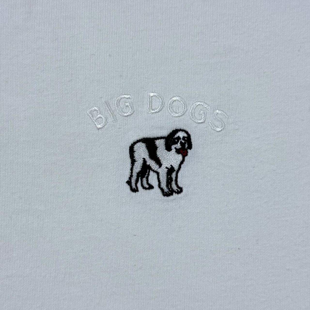 Early 00’s Big Dogs Classic Embroidered Mini Logo White Cotton T-Shirt Large