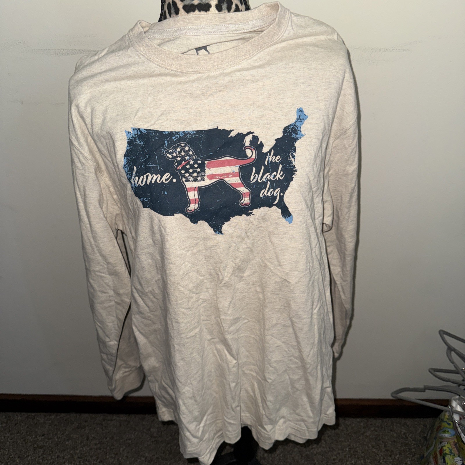 The Black Dog Shirt Mens Size S Classic Collection USA Flag Long Sleeve