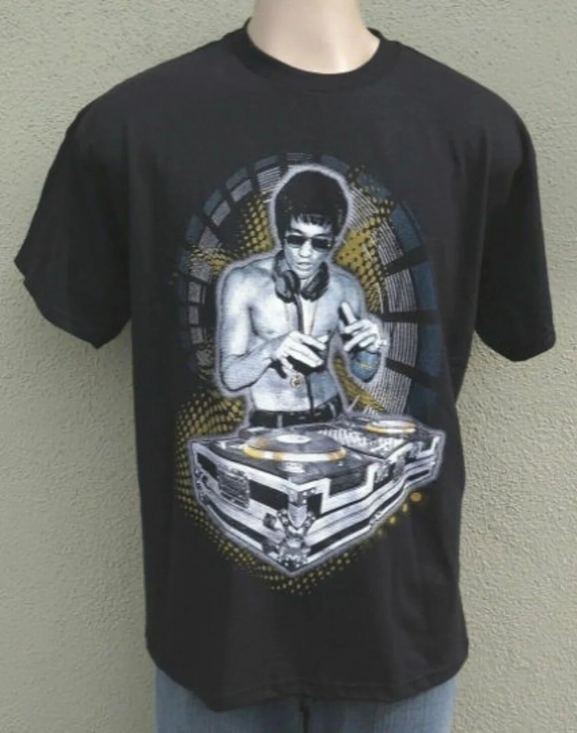 Bruce Lee Men’s T-Shirt Karate Kung Fu Legend Martial Arts DJ Music