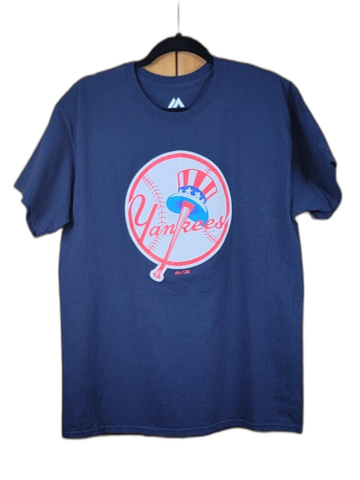 MLB Majestic Navy New York Yankees Round Logo Short Sleeve Tee – L