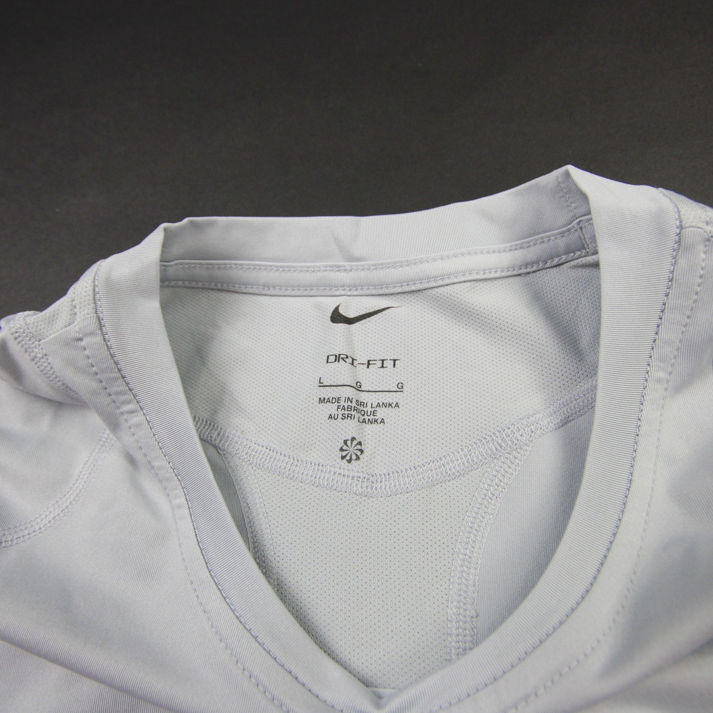 Nike Dri-Fit Sleeveless Shirt Men’s Light Gray New with Tags Multiple Sizes