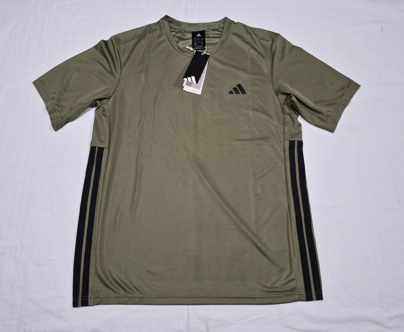 Adidas Mens Training/Running WE Bas 3 S Tee Shirt KD0703 Olive green