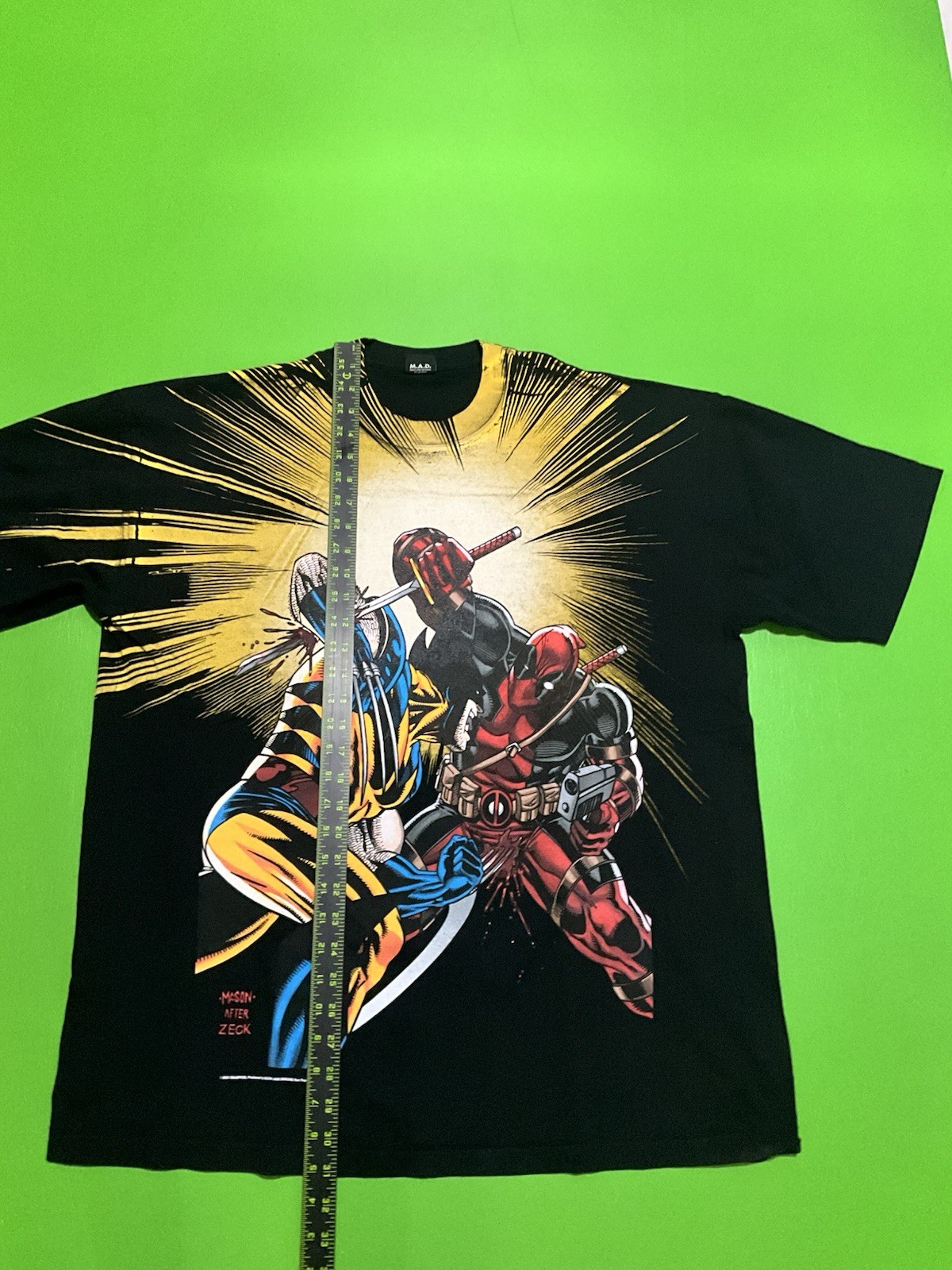 Mask And Disguise Deadpool Vs Wolverine Tee Black Multi Size XL