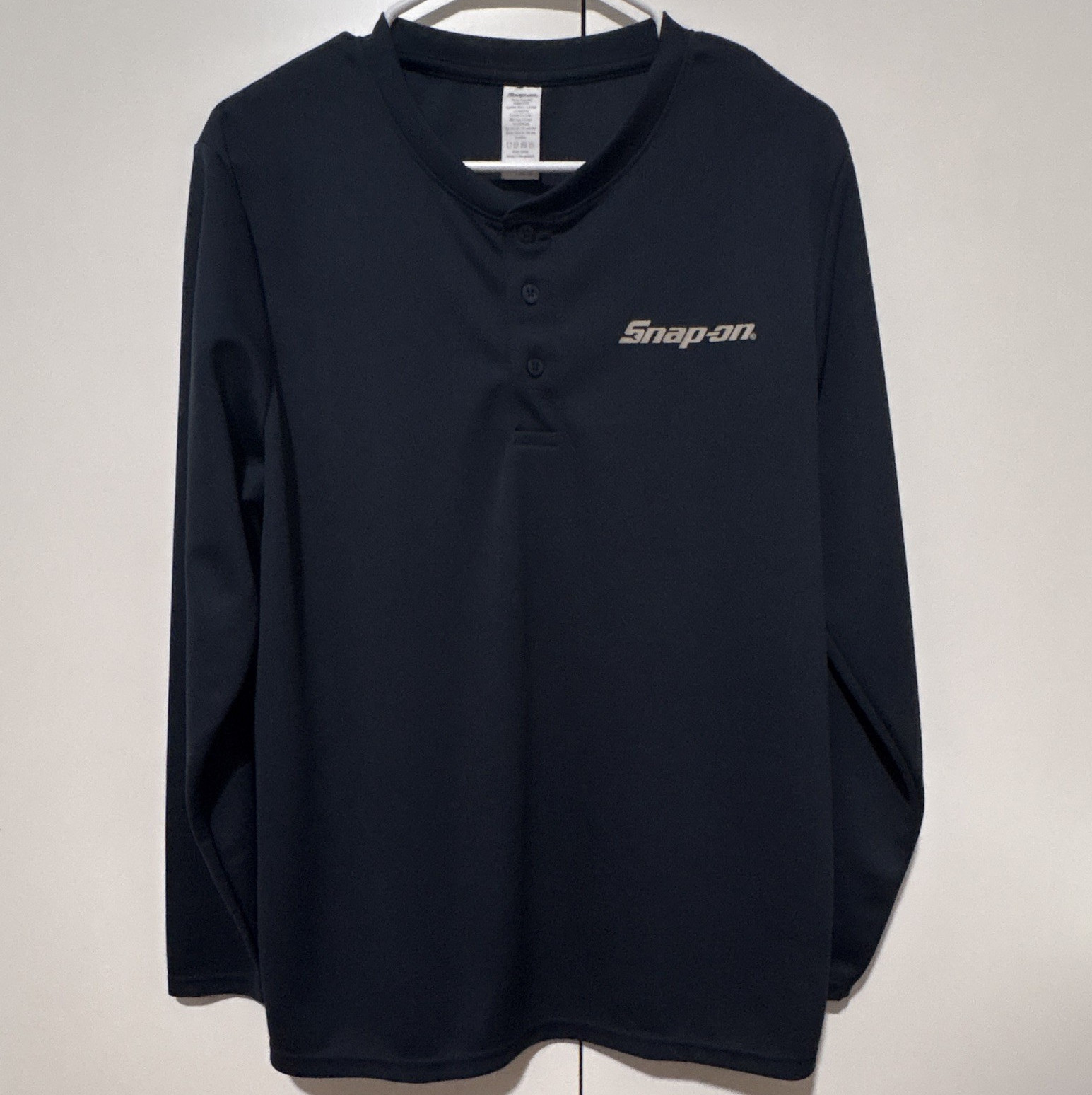 Snap-on Men’s L Black Solid Henley Long Sleeve Jersey T-Shirt Logo Buttons