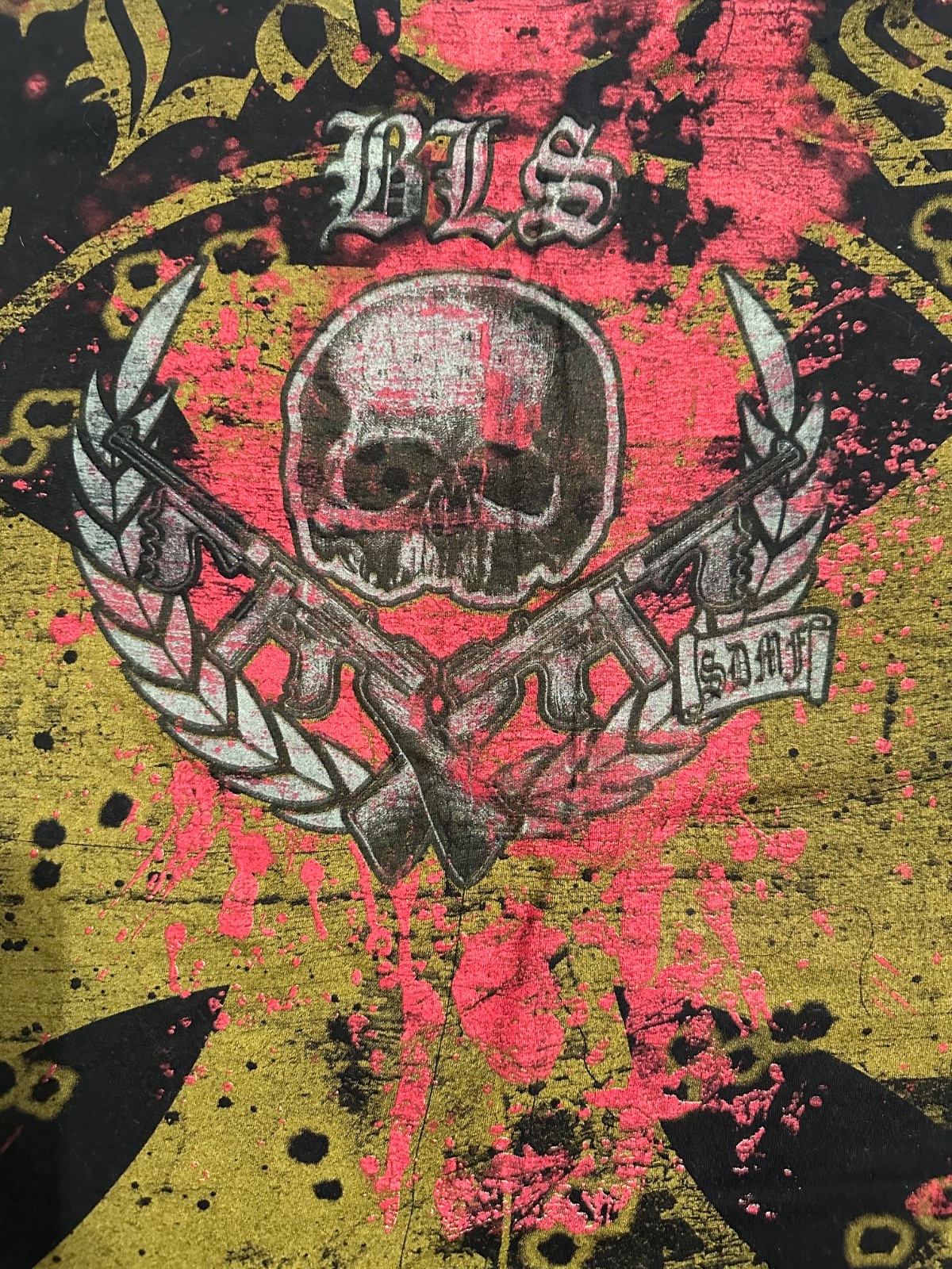black label society xl t shirt , printed on both sides.multi colors