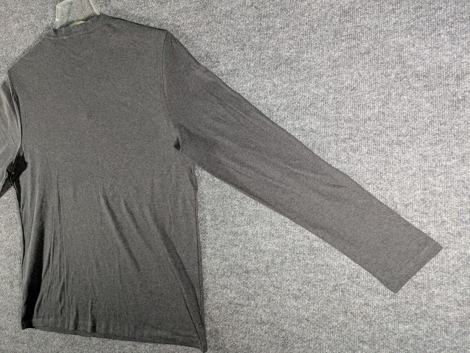 Banana Republic Men’s Large Luxe Touch Performance Tee Long Sleeve Charcoal NWT