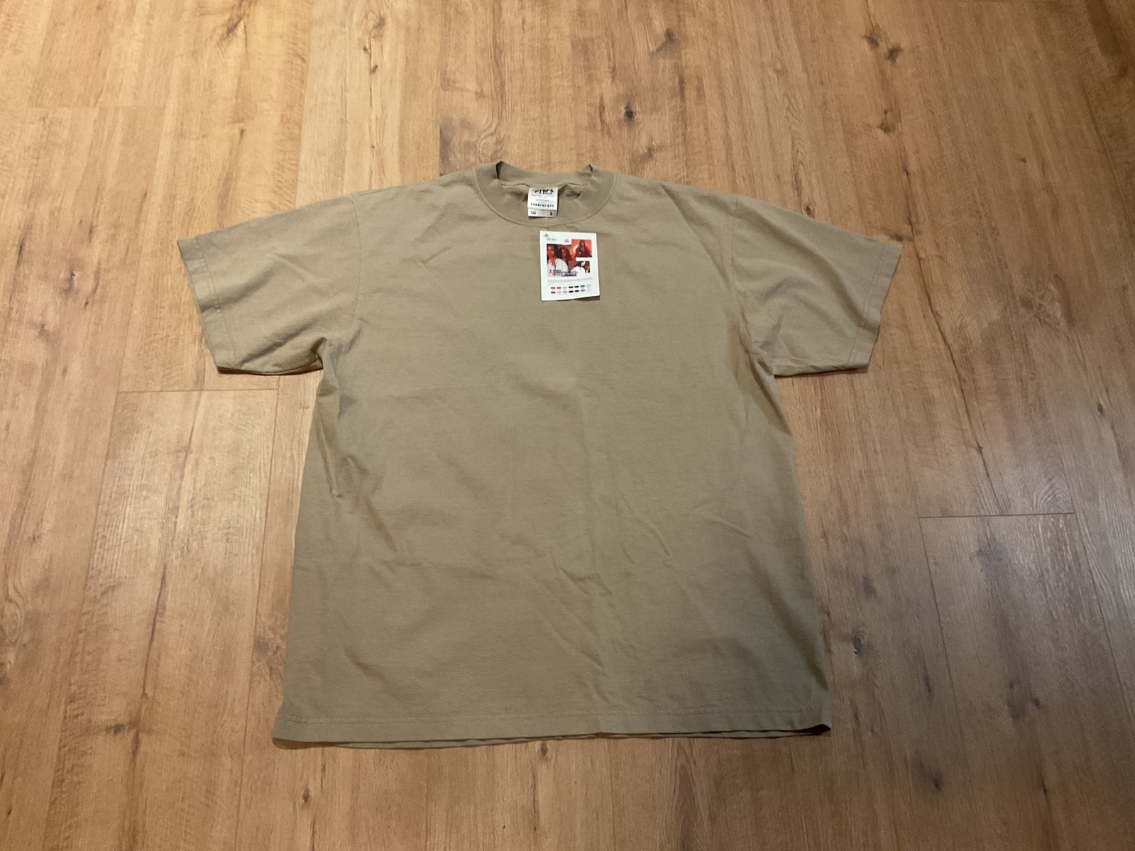 Shaka Wear 7.5 oz Max Heavyweight Short Sleeve T-Shirt NWT Large
