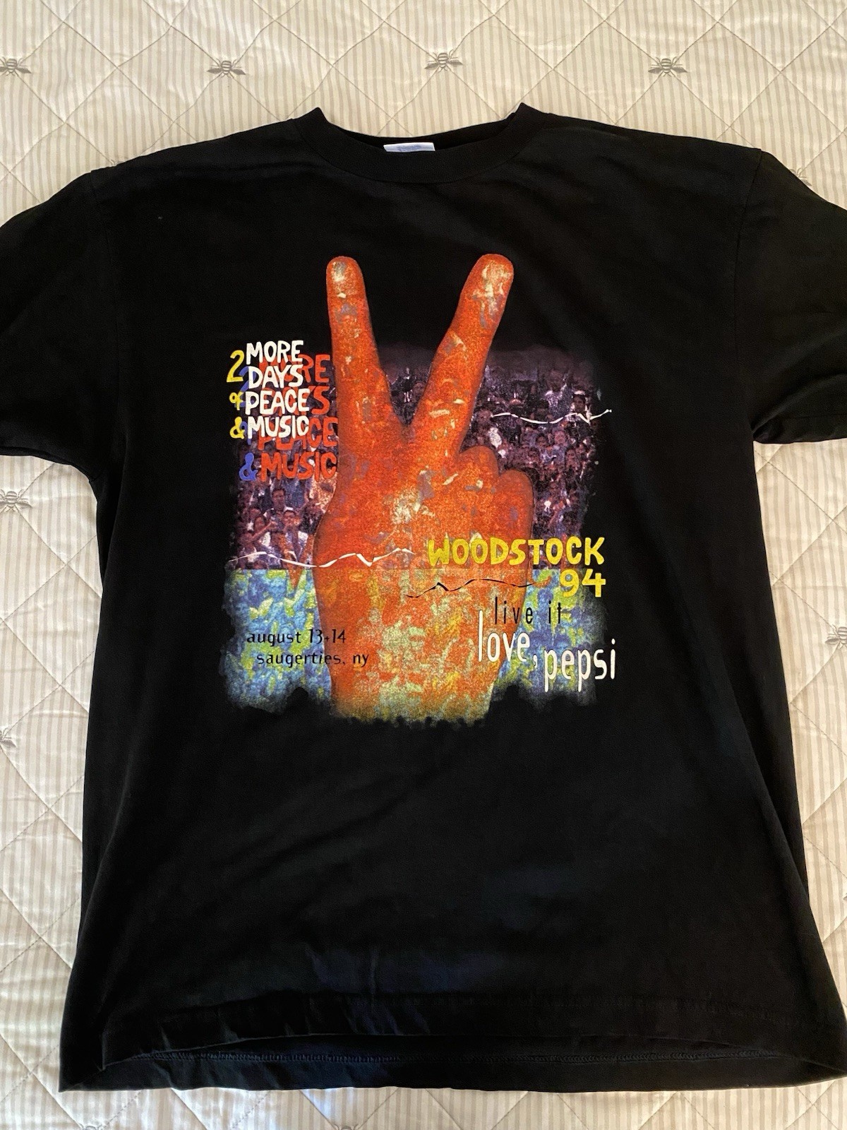 Vintage Pepsi Woodstock ’94 Pepsi Peace Men’s XL Black Graphic T-Shirt