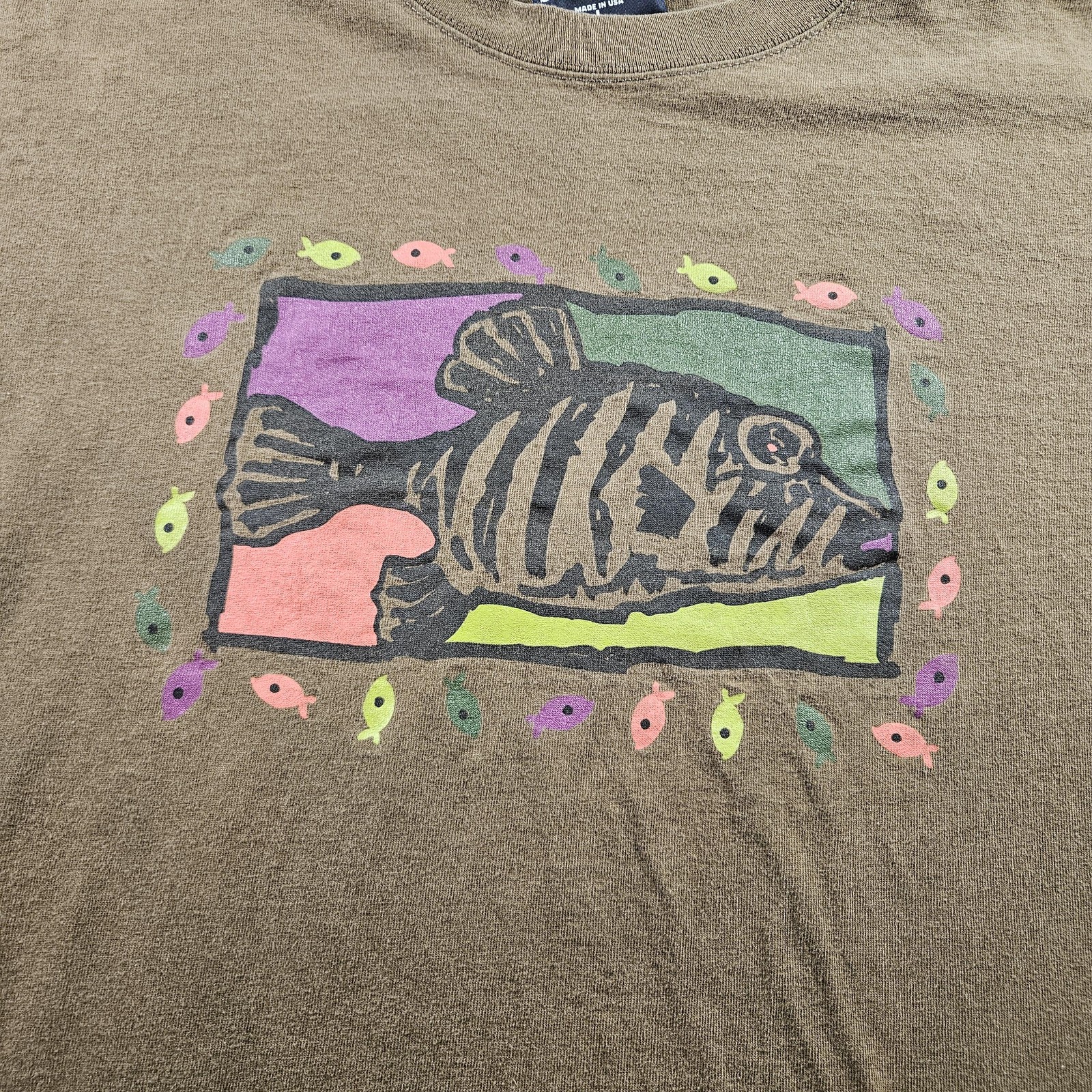Vintage Jansport Shirt Mens Large Brown Fish Graphic Made USA Outdoor 90s Tee