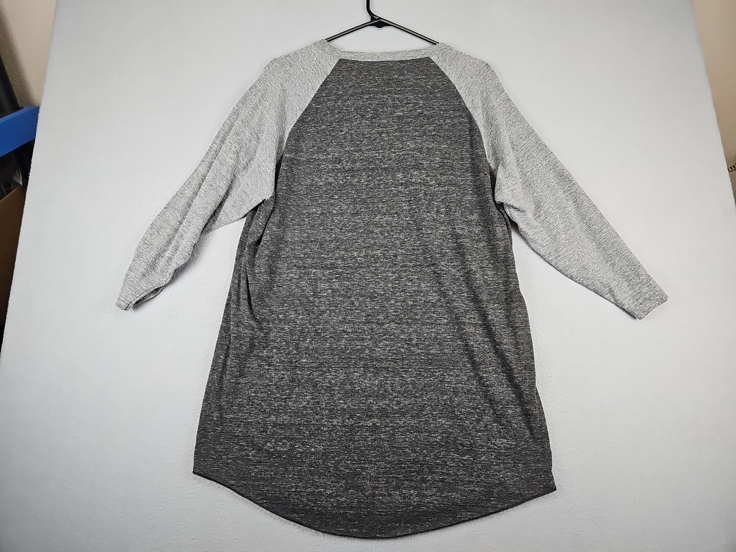 Heavy Melta Men’s Size XL Gray T-Shirt 3/4 Sleeve Made in USA Grunge 90’s