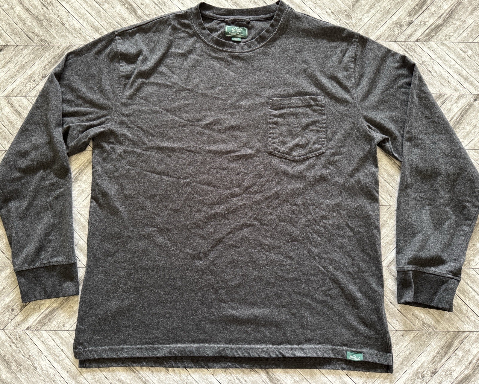 Woolrich T-Shirt Mens Large Black Outdoor Hiking Running Stretch Pocket Logo